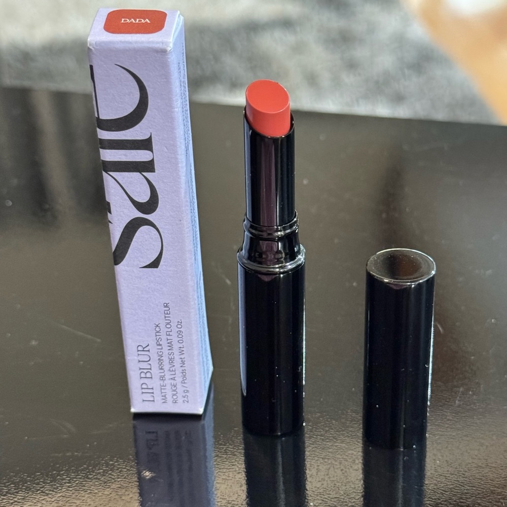 Saie Lip Blur Lipstick in Shade Dada